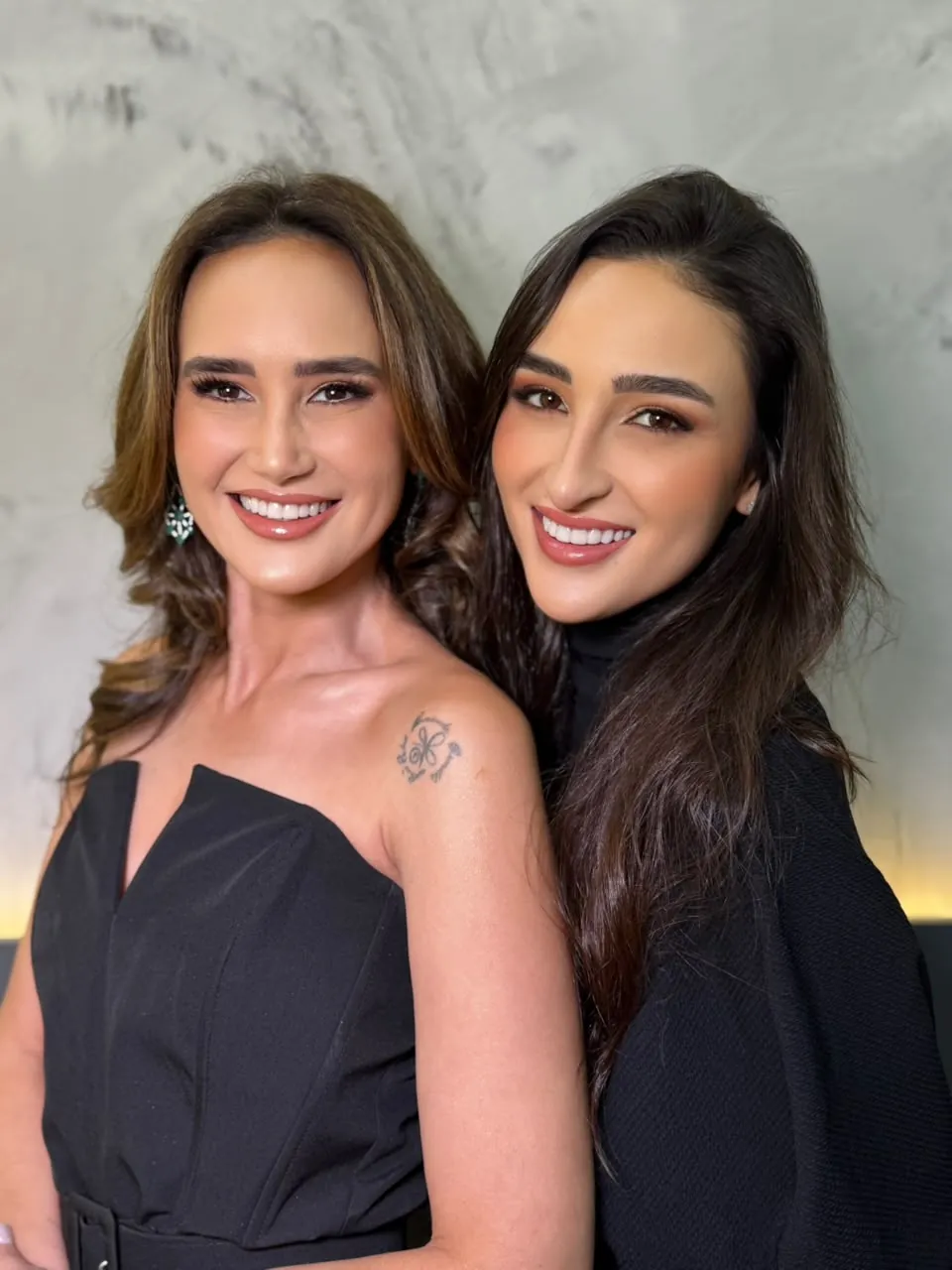 Cris Vanzela e Fernanda Vanzela, as artistas por trás do Studio Única